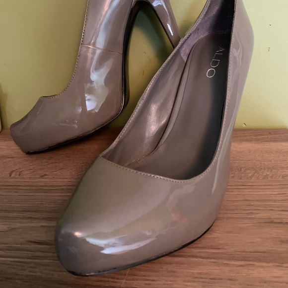 Aldo BNIB grey patent heels Sz 39 - Picture 9 of 10